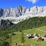 Alpenperle Gasthof 3*
