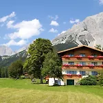 Alpenperle 3*