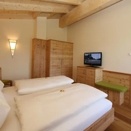 Alpenperle Gæstehus 3*