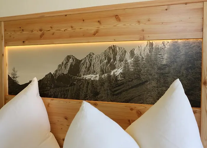 Guest house Alpenperle 3*