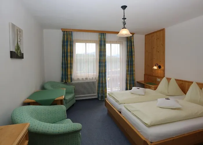 Guest house Alpenperle 3*